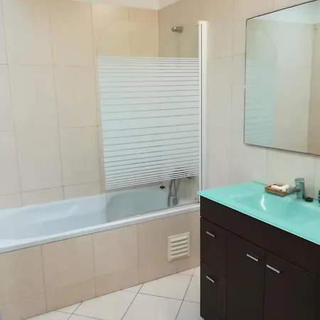 T2 Furadouro 30m From The * Ovar